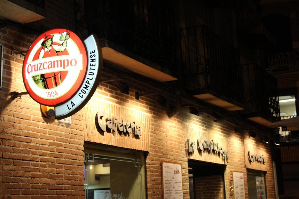 Hotel Cuatro Canos Alcala de Henares Exterior photo